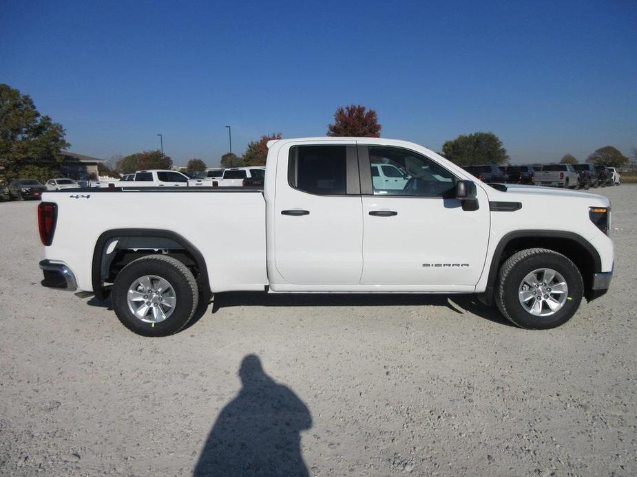 new 2025 GMC Sierra 1500 car, priced at $45,812