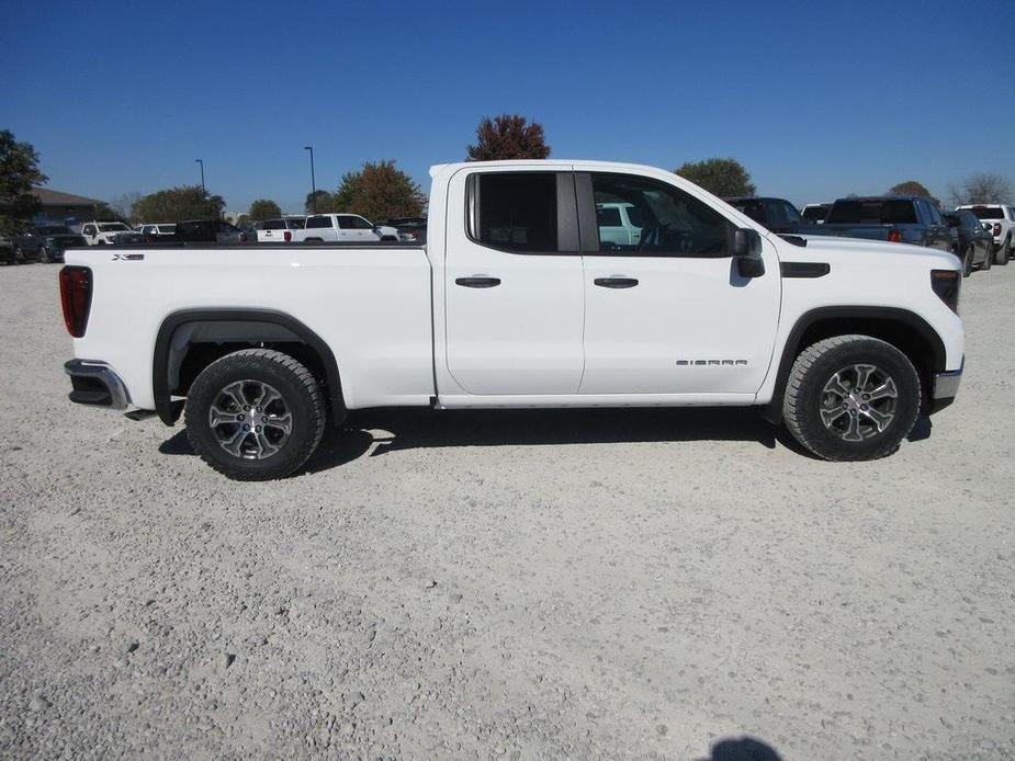 new 2025 GMC Sierra 1500 car, priced at $46,826