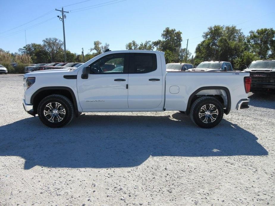 new 2025 GMC Sierra 1500 car, priced at $46,826