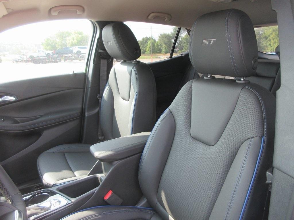 new 2026 Buick Encore GX car, priced at $24,145