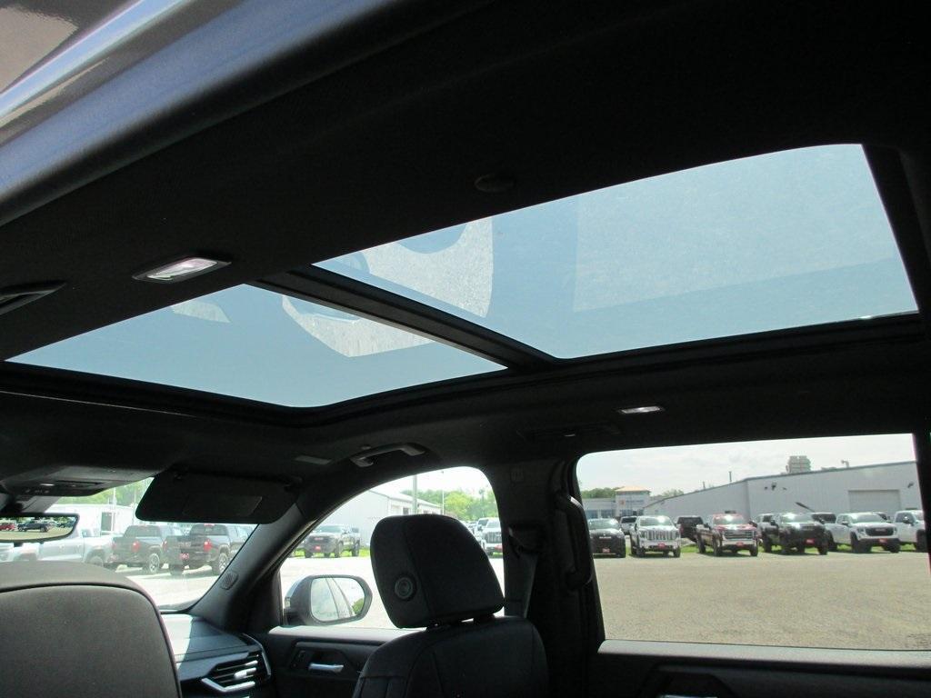 new 2025 GMC Acadia car, priced at $56,675