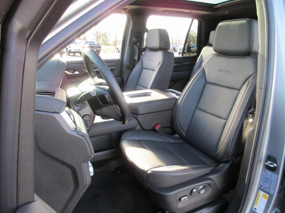 used 2024 GMC Yukon car, priced at $77,495