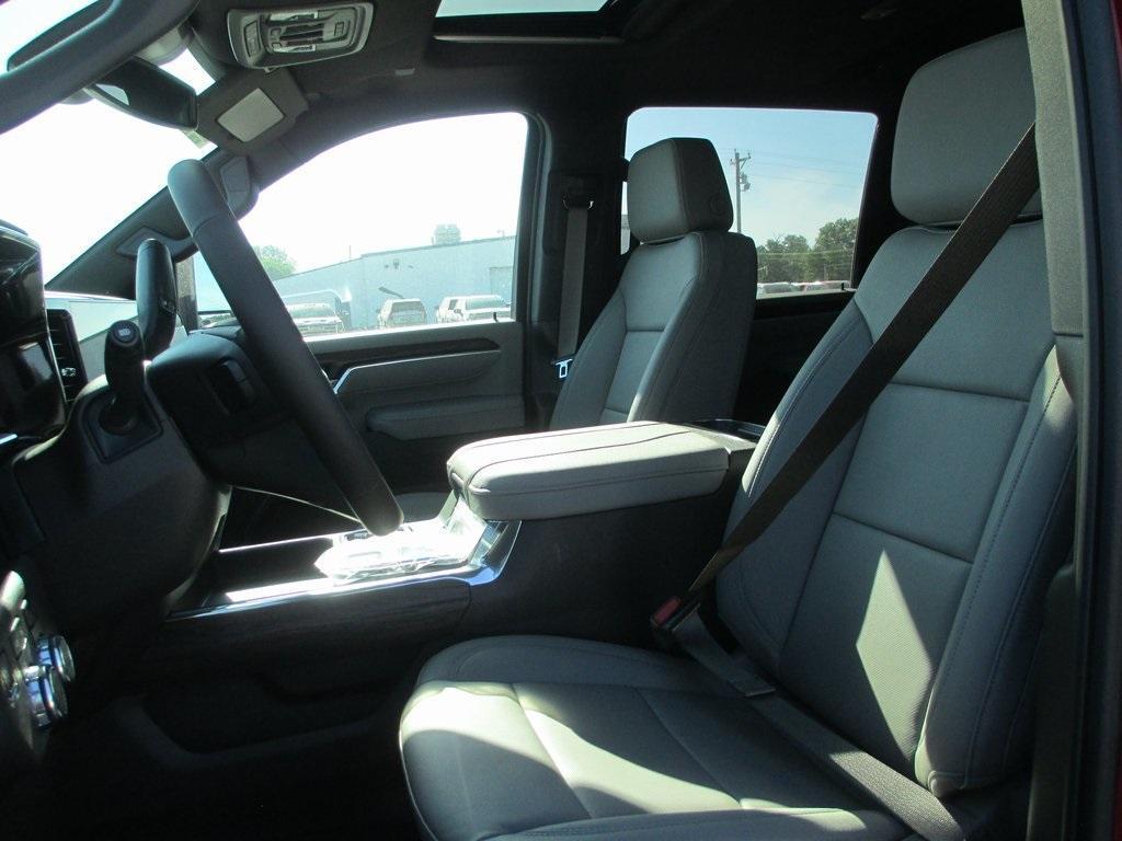 new 2025 GMC Sierra 2500 car, priced at $67,685