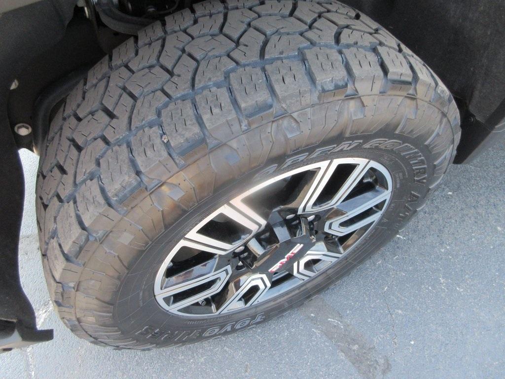 used 2022 GMC Sierra 2500 car, priced at $61,995