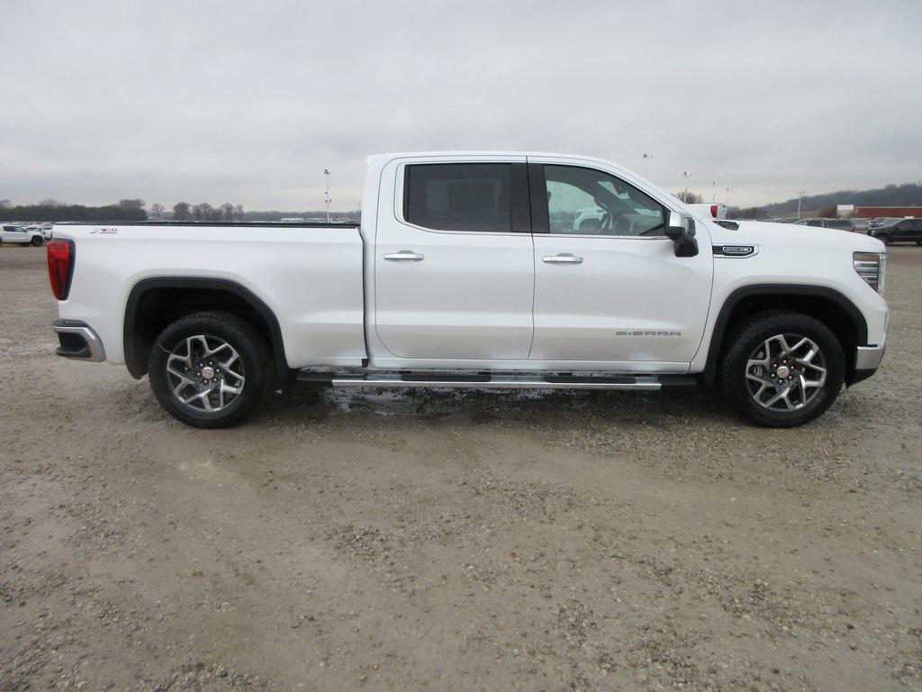 new 2025 GMC Sierra 1500 car, priced at $61,062