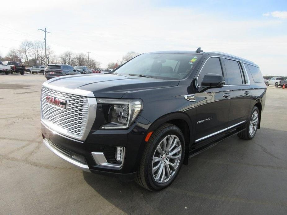 used 2022 GMC Yukon XL car, priced at $60,995