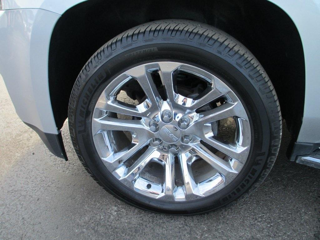 used 2018 GMC Yukon XL car, priced at $19,995