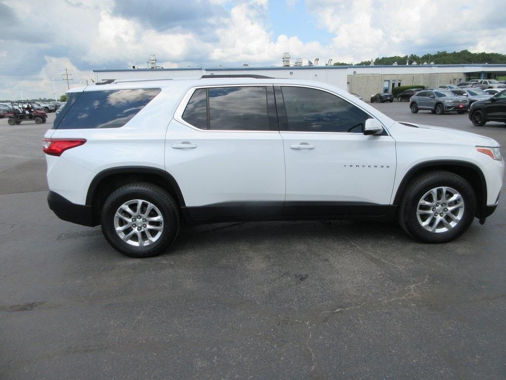 used 2018 Chevrolet Traverse car, priced at $15,495
