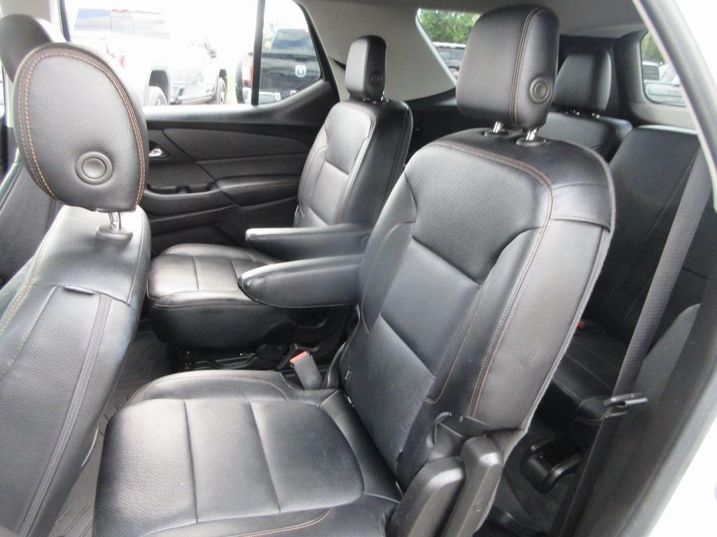 used 2018 Chevrolet Traverse car, priced at $15,495
