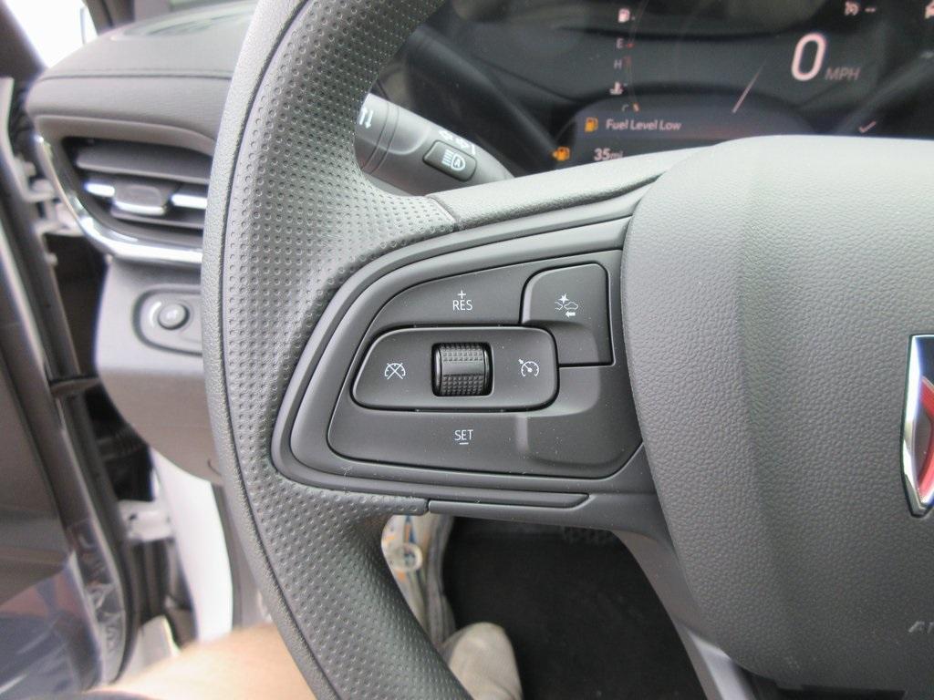 new 2025 Buick Envista car, priced at $24,396