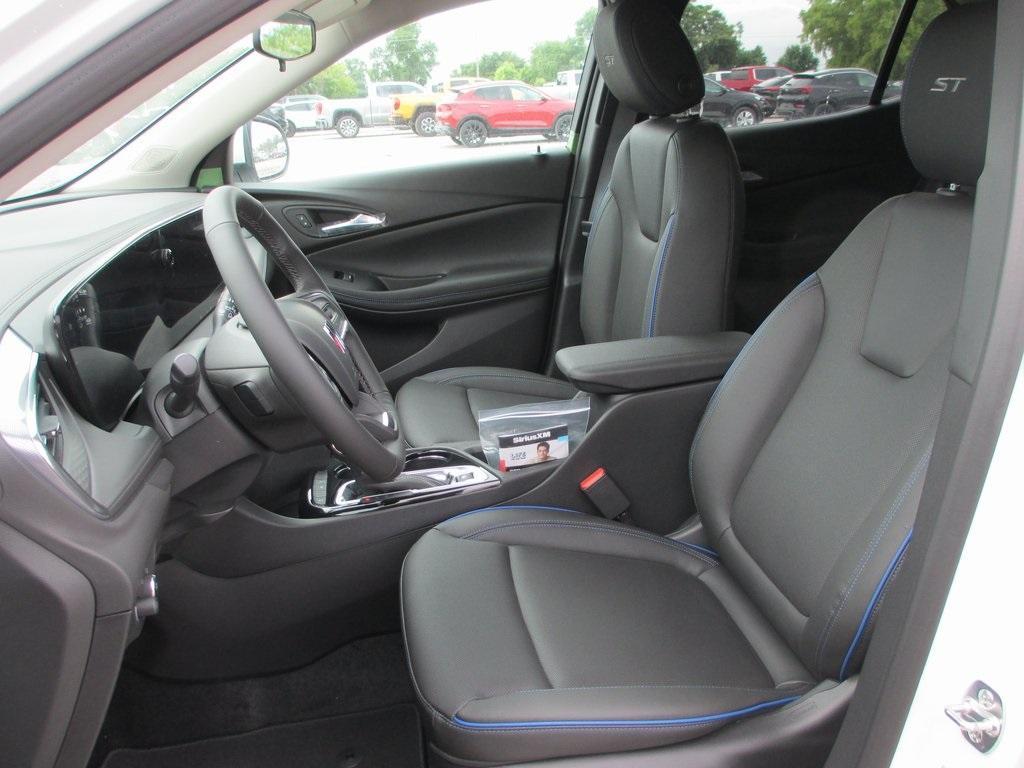 new 2026 Buick Encore GX car, priced at $26,274