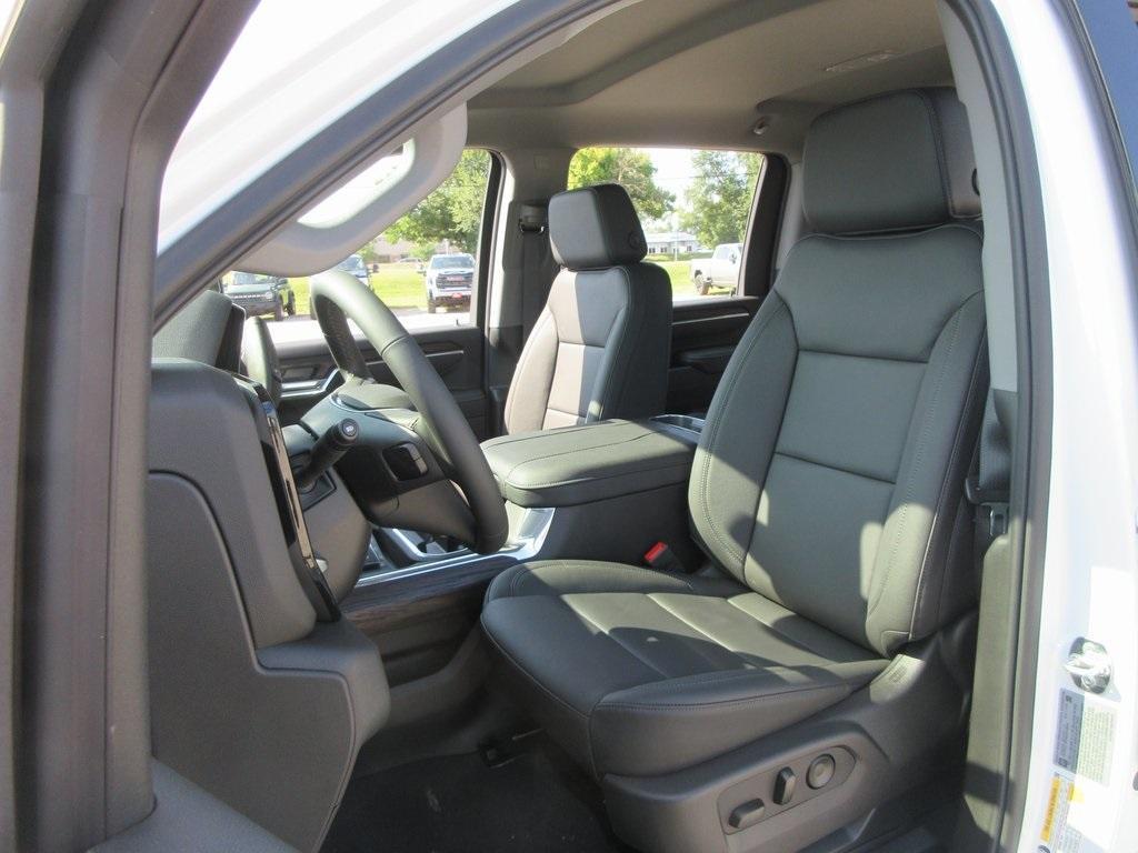 new 2025 GMC Sierra 3500 car, priced at $77,686
