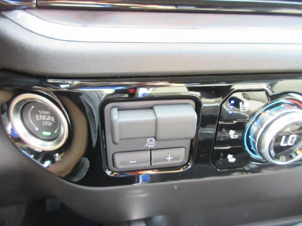 new 2025 GMC Sierra 3500 car, priced at $77,686