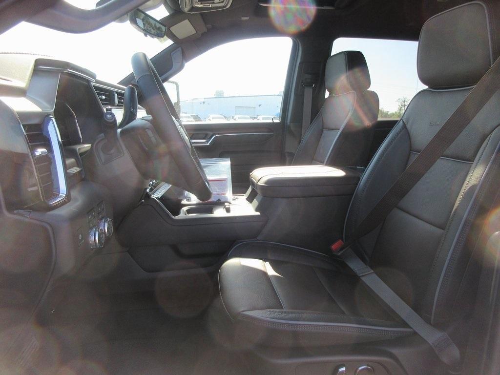 new 2025 GMC Sierra 3500 car, priced at $87,687