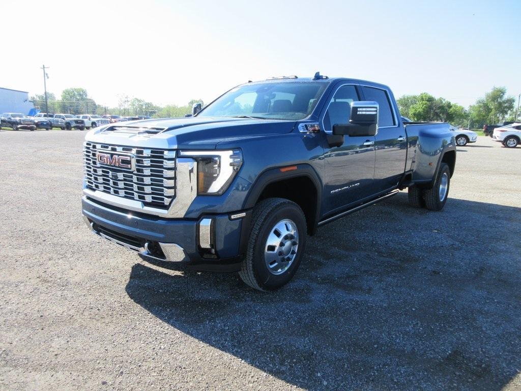 new 2025 GMC Sierra 3500 car, priced at $87,687