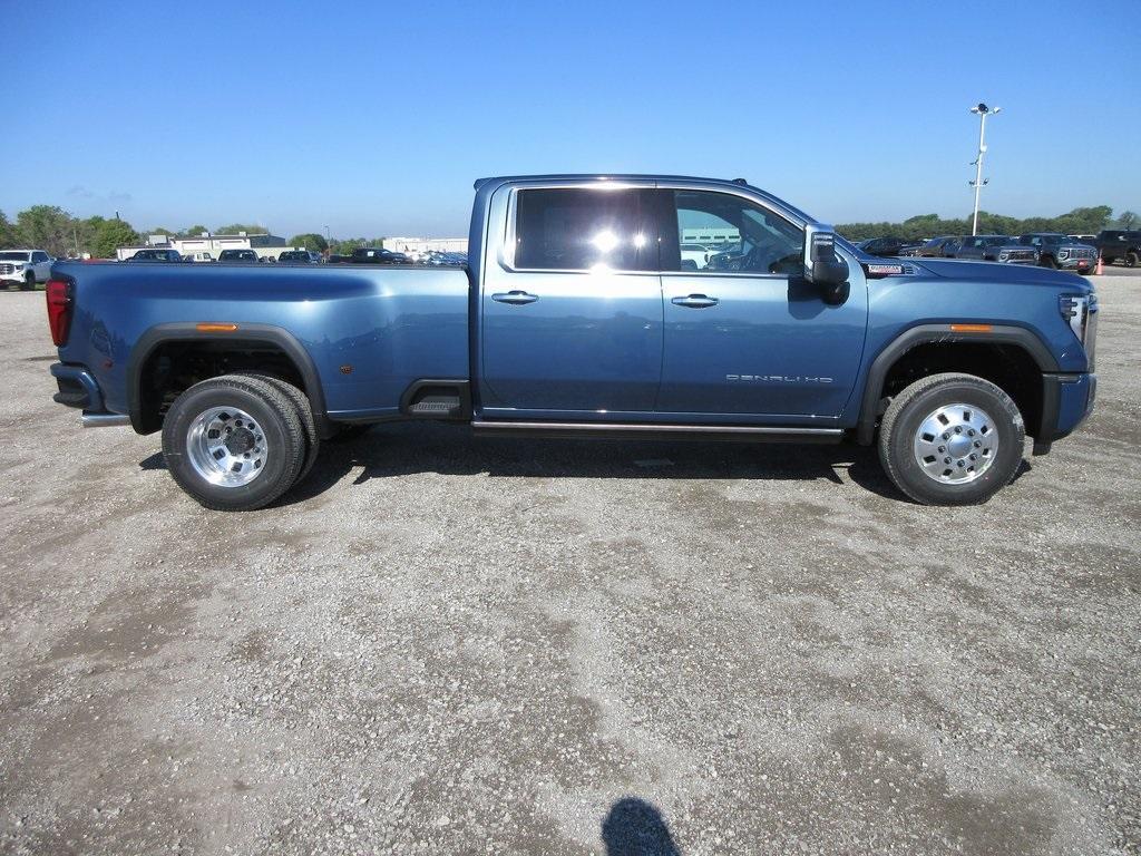 new 2025 GMC Sierra 3500 car, priced at $87,687