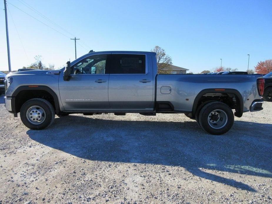 new 2025 GMC Sierra 3500 car