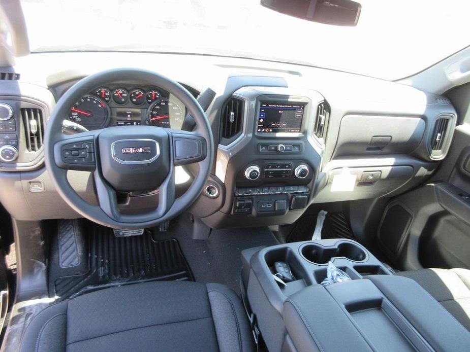 new 2024 GMC Sierra 1500 car, priced at $46,238