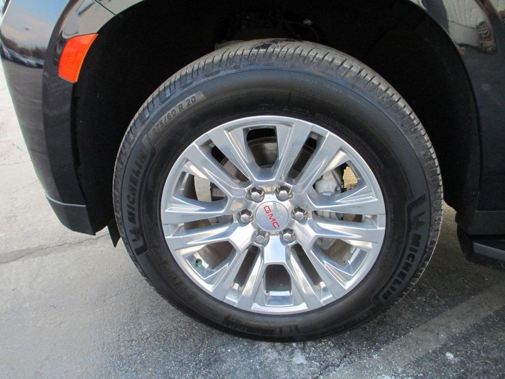 used 2022 GMC Yukon car, priced at $51,995