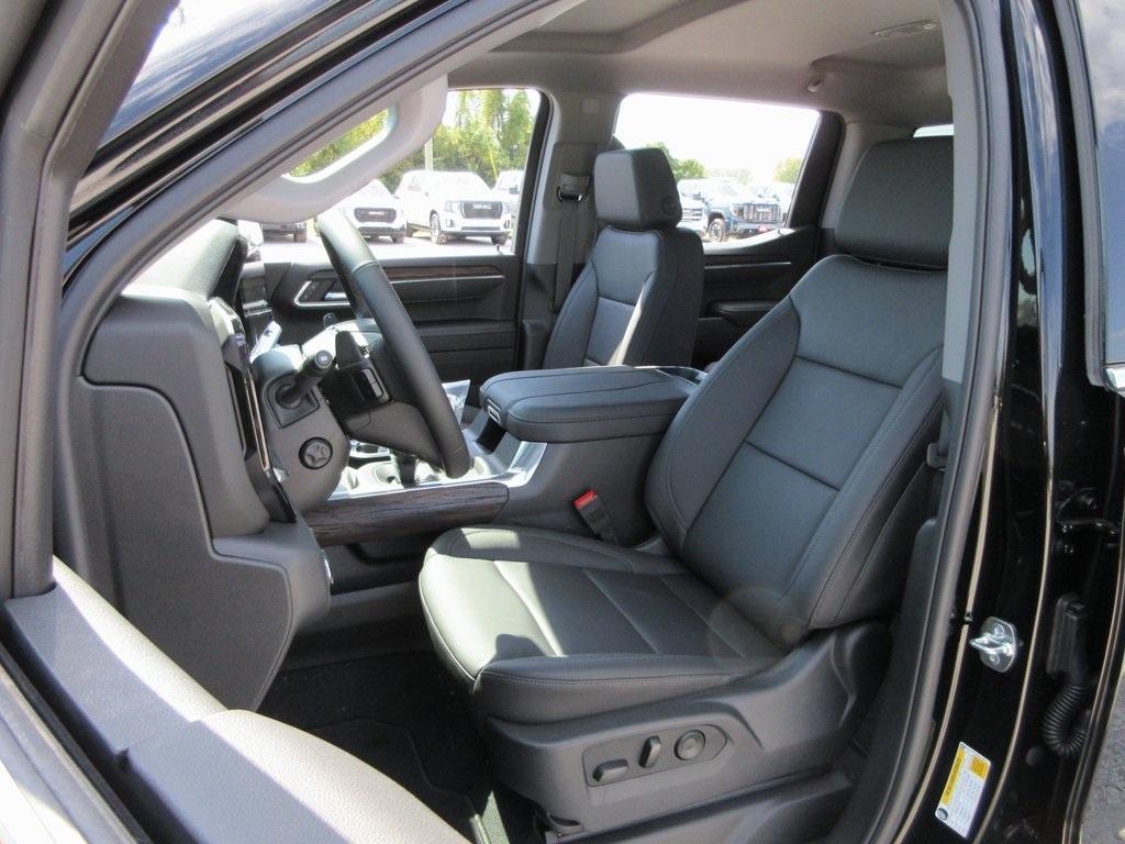 new 2025 GMC Sierra 1500 car