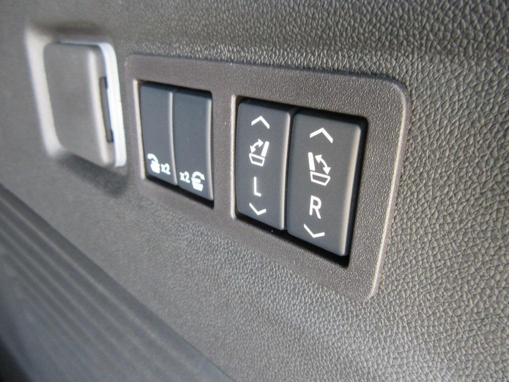 new 2025 GMC Yukon XL car, priced at $107,490