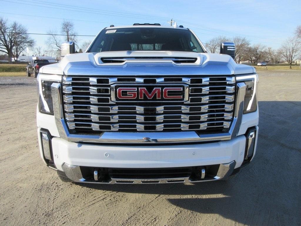 new 2025 GMC Sierra 3500 car, priced at $83,841