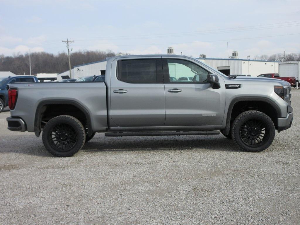 new 2025 GMC Sierra 1500 car, priced at $64,602