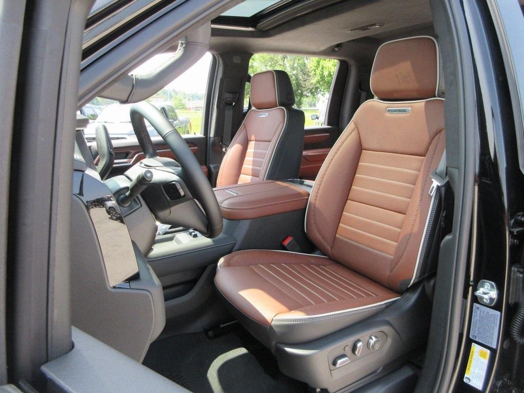 new 2025 GMC Sierra 2500 car, priced at $91,008