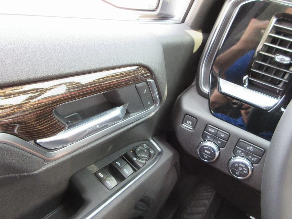 new 2025 GMC Sierra 1500 car, priced at $55,770