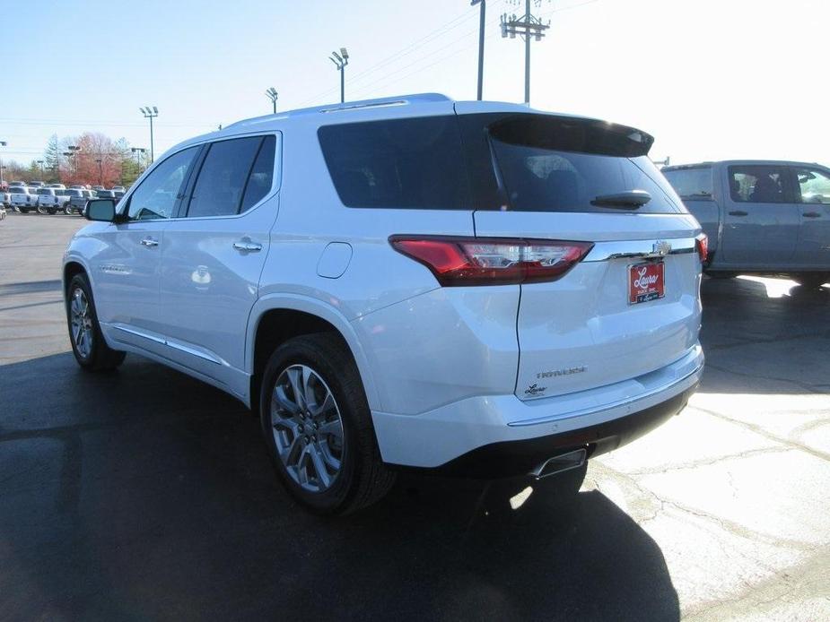 used 2021 Chevrolet Traverse car, priced at $33,495