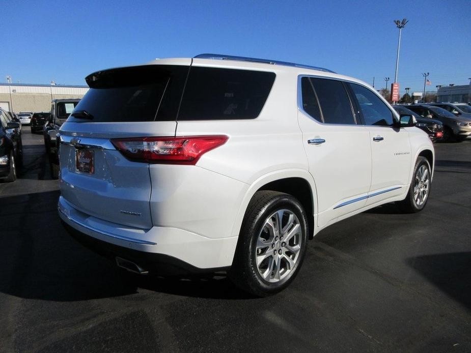 used 2021 Chevrolet Traverse car, priced at $33,495