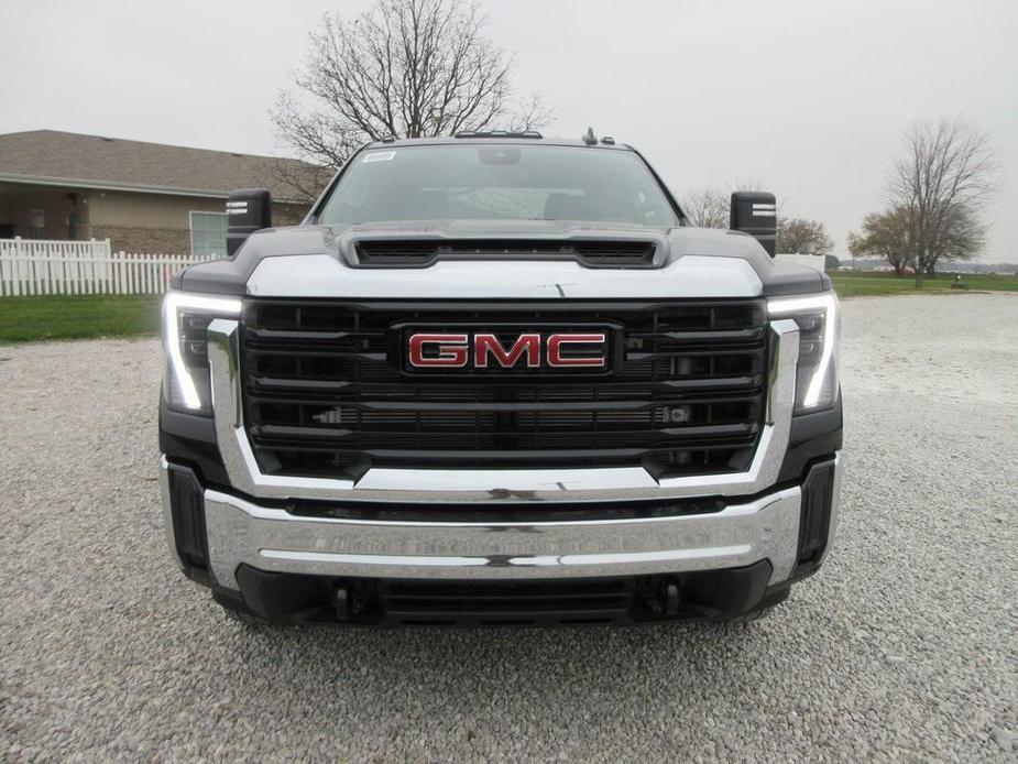 new 2025 GMC Sierra 3500 car, priced at $64,994