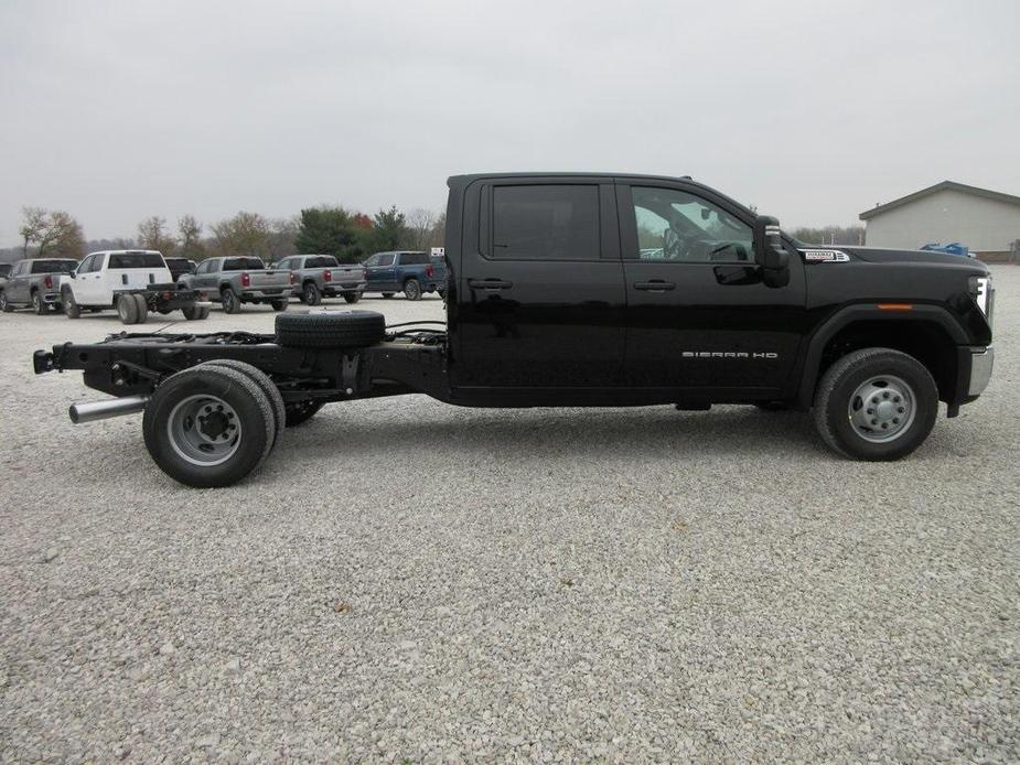 new 2025 GMC Sierra 3500 car, priced at $64,994