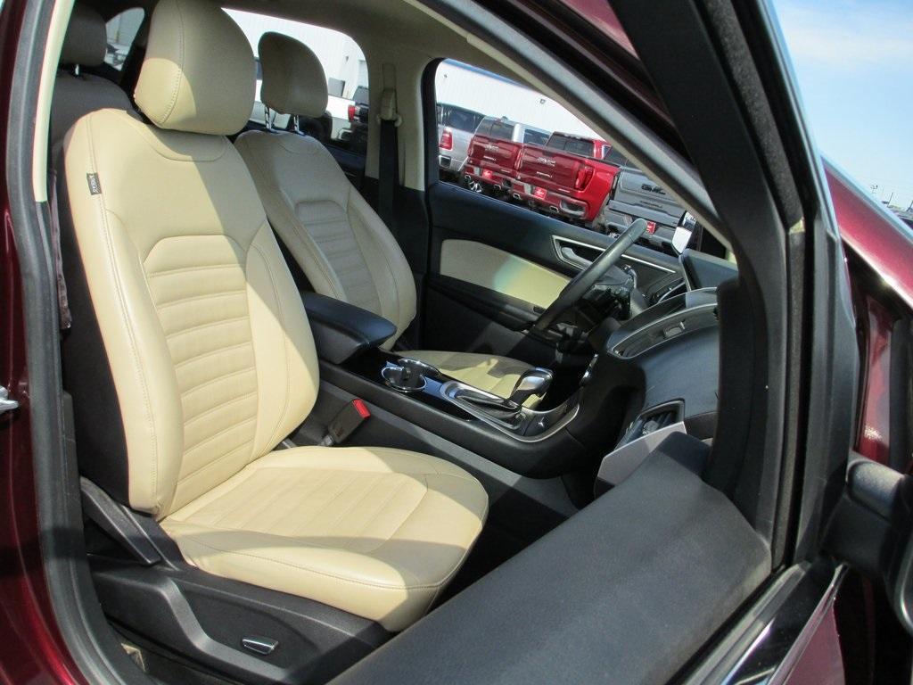 used 2018 Ford Edge car, priced at $16,995