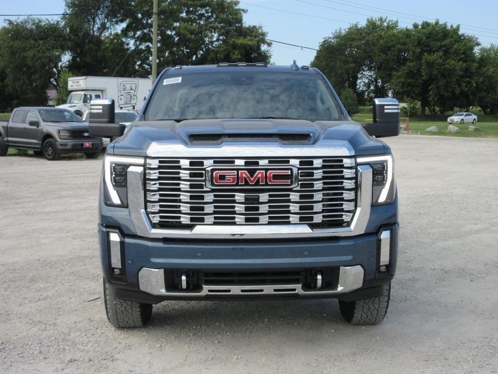 new 2025 GMC Sierra 2500 car, priced at $73,004