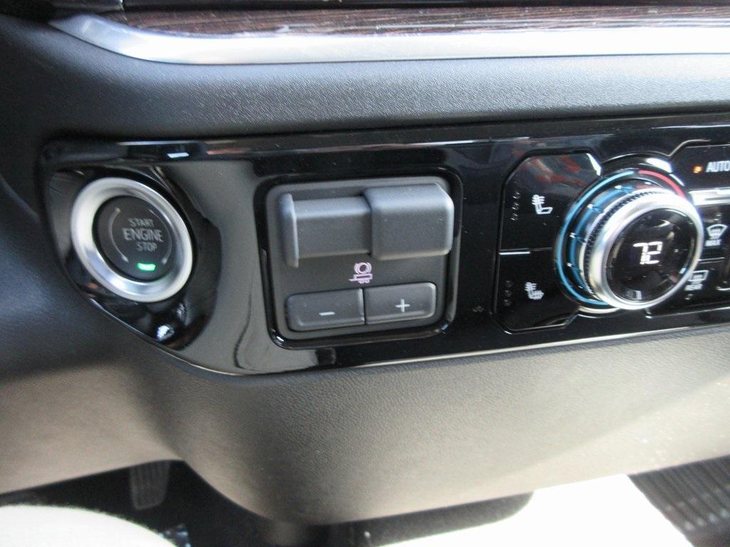 new 2025 GMC Sierra 1500 car