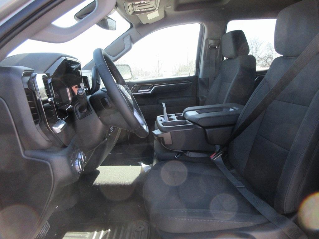 new 2025 GMC Sierra 1500 car