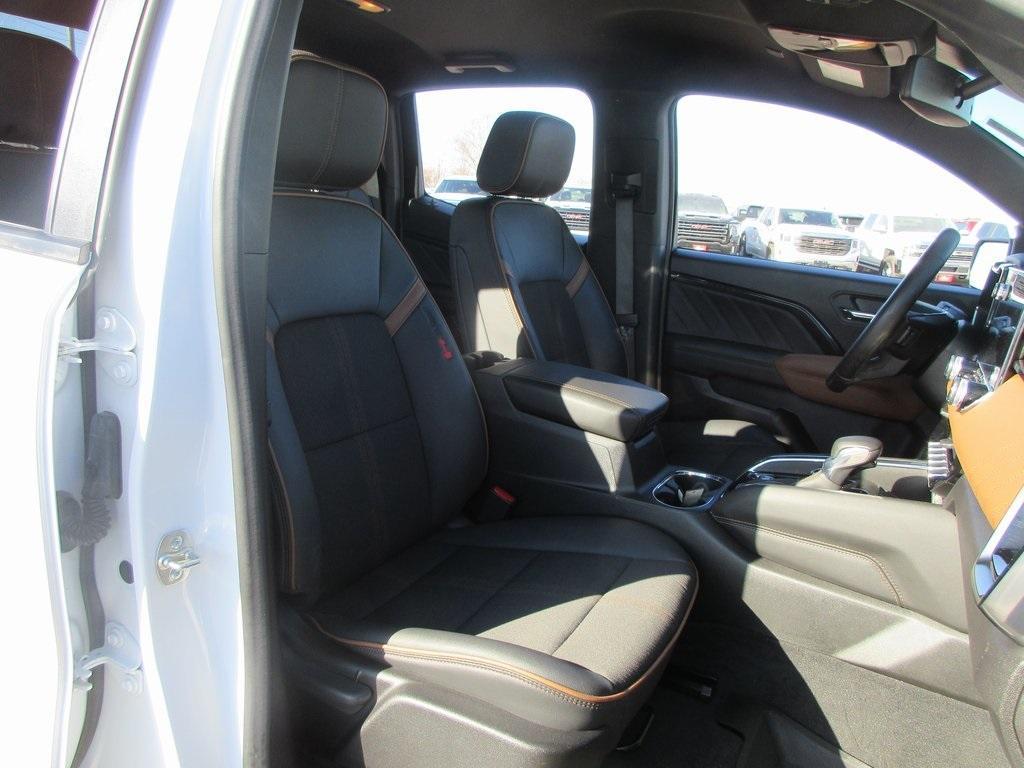 used 2024 GMC Canyon car, priced at $39,495