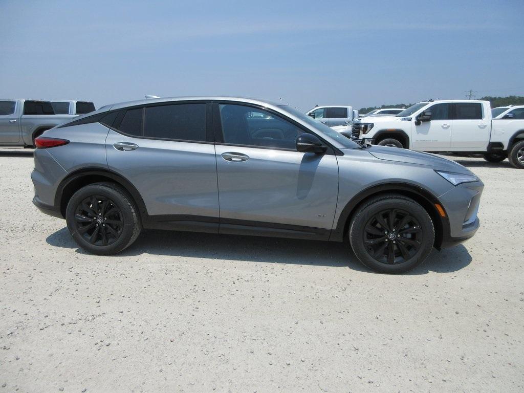 new 2025 Buick Envista car, priced at $26,994