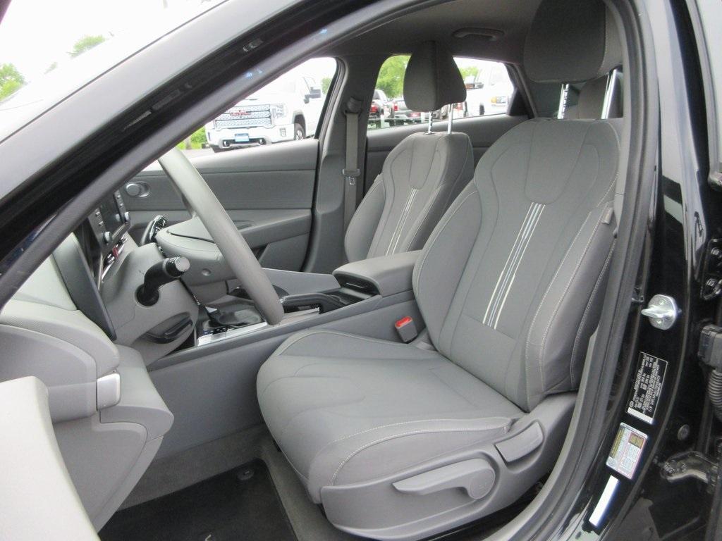 used 2022 Hyundai Elantra car, priced at $19,995