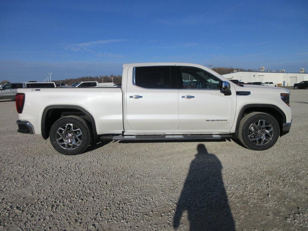 new 2025 GMC Sierra 1500 car, priced at $61,943