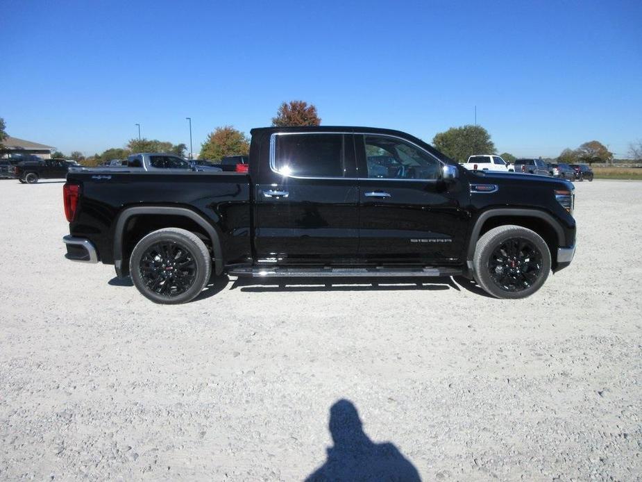 new 2024 GMC Sierra 1500 car, priced at $62,108