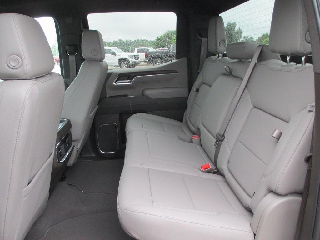 new 2025 GMC Sierra 1500 car, priced at $57,161