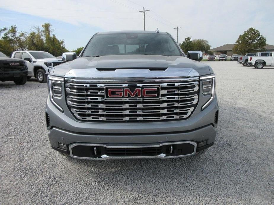 new 2025 GMC Sierra 1500 car, priced at $69,797