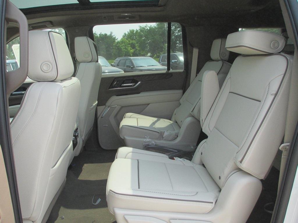 new 2025 GMC Yukon XL car, priced at $88,044
