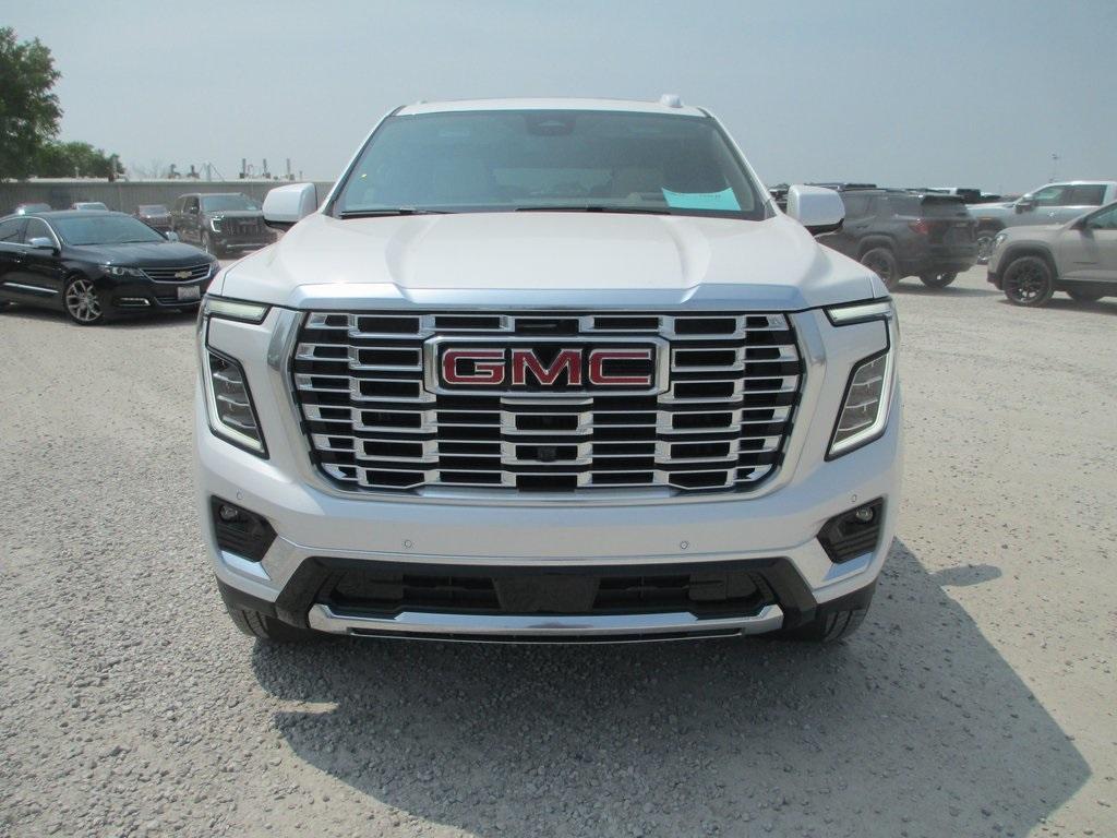 new 2025 GMC Yukon XL car, priced at $88,044
