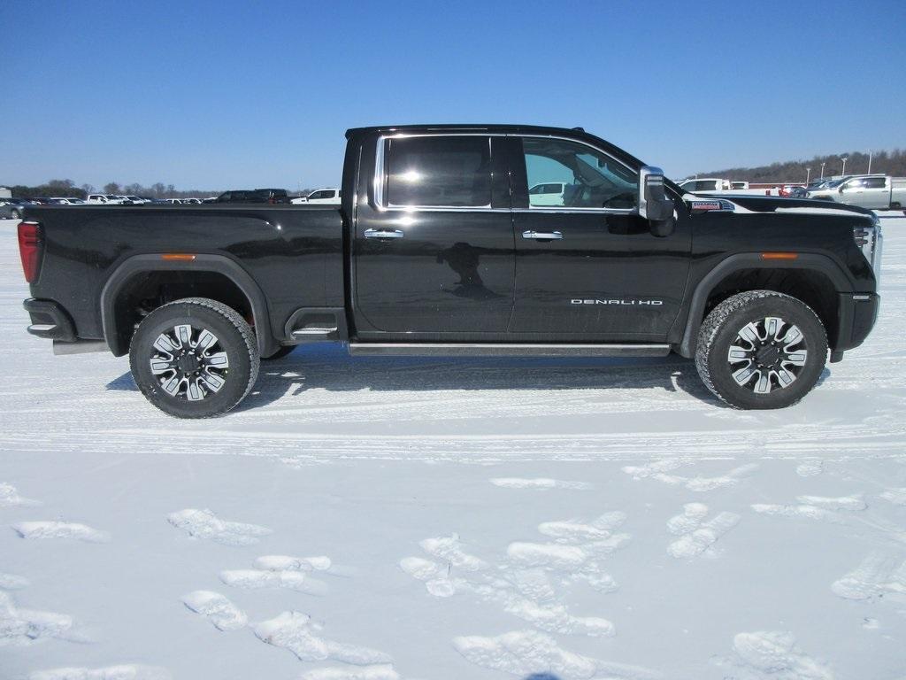 new 2025 GMC Sierra 3500 car, priced at $84,106