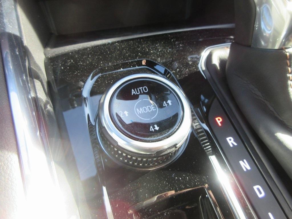 new 2025 GMC Canyon car, priced at $45,928