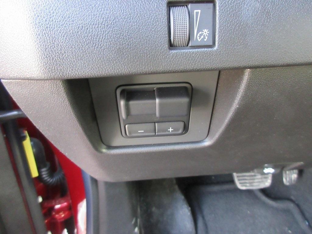 new 2025 GMC Canyon car, priced at $45,928