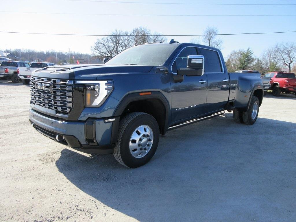 new 2025 GMC Sierra 3500 car, priced at $98,503